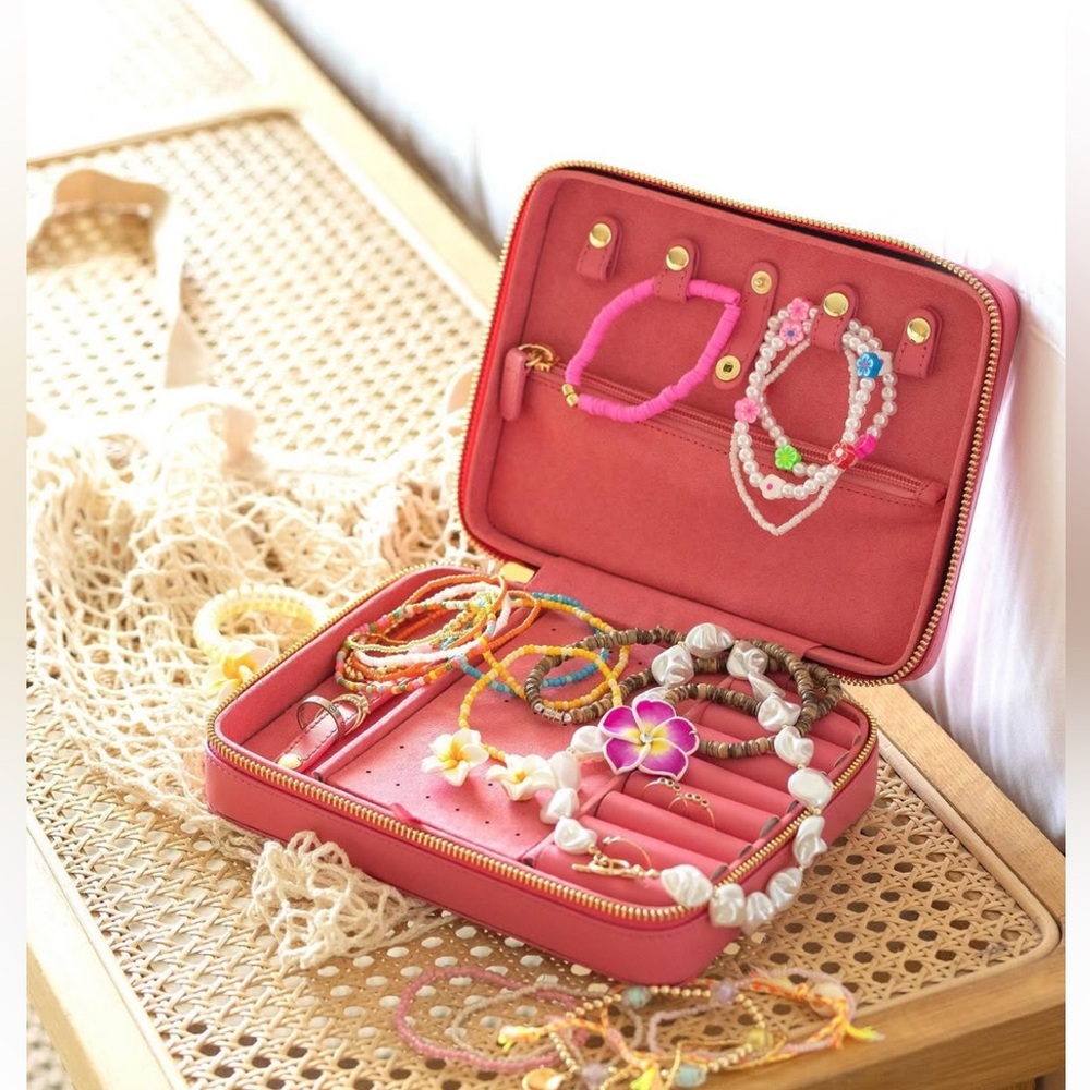 Stoney Clover Lane jewelry case box nwt picnic organiser travel petal NWT